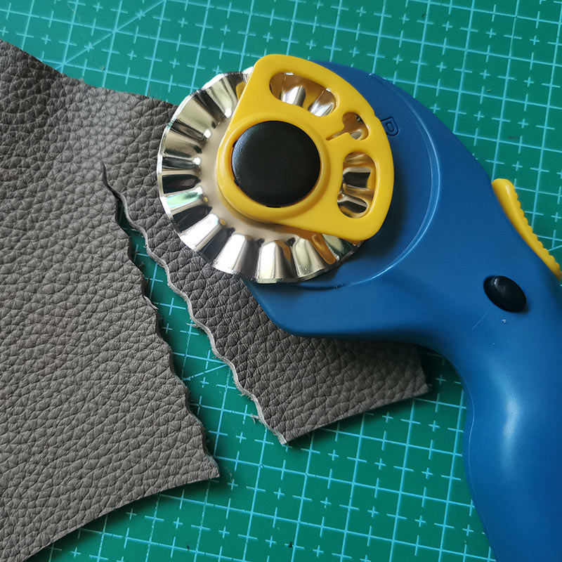 로터리 커터 패치 워크 Leathercraft 롤러 도 - Textile Sewing Kit 리뷰 및 가격