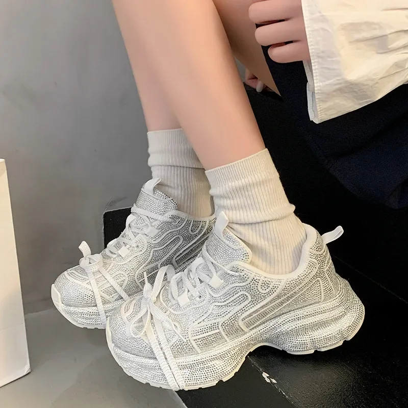 2025 여성용 런닝화 반짝이는 라인스톤 두꺼운 밑창  - Sewing Cotton 리뷰 및 가격